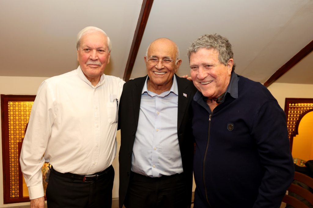 ערב חברים מעורר השראה לכבוד ספרו החדש של מיכאל בר זוהר